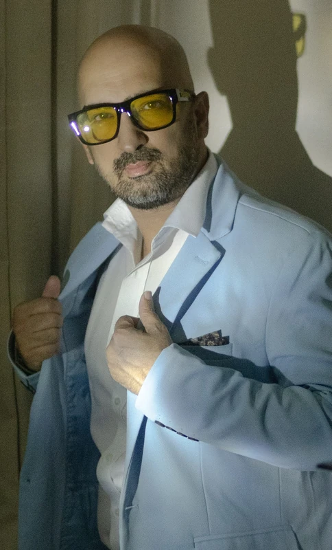 India's award winning fashion choreographer Utsav Dholakia